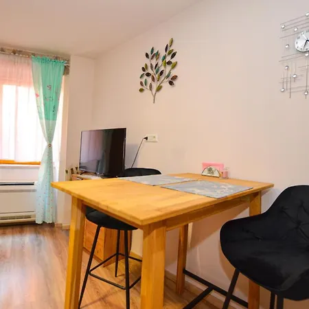 Klaudia Apartment