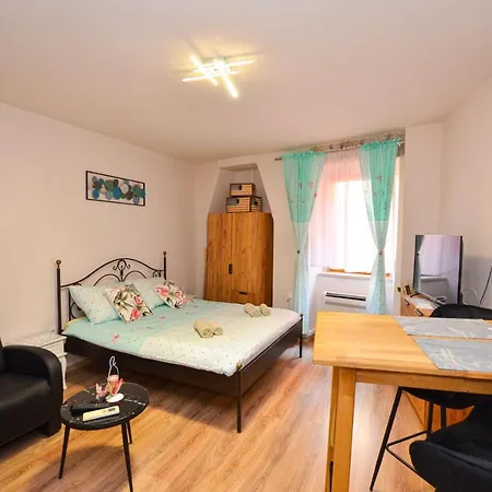 Klaudia Apartment